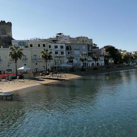 Il Torrione Sul Mare G1 Forio (Isola d'Ischia)